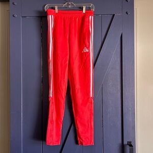 Men's adidas Tiro 23 Track sports Pants. Size S
Orange/White